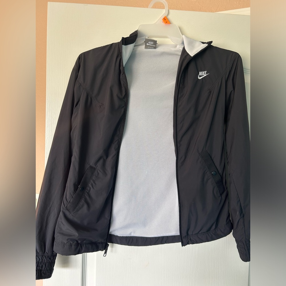 Black Nike sportswear jacket
